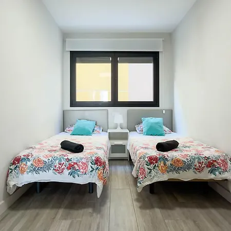 Guanarteme Vista Surf, Canteras Apartment *